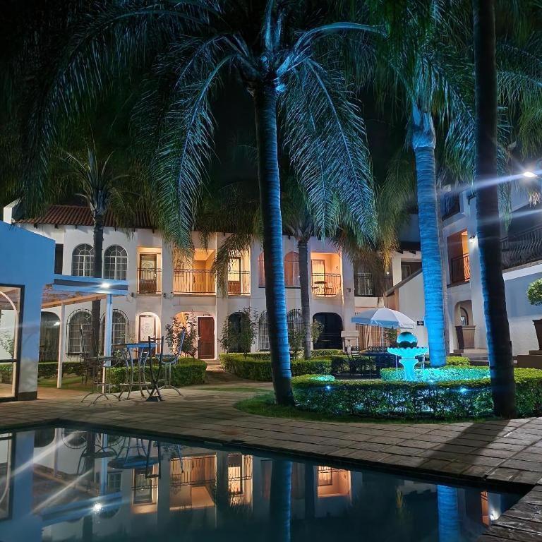 Casa Grande Guest Lodge 브리츠 외부 사진
