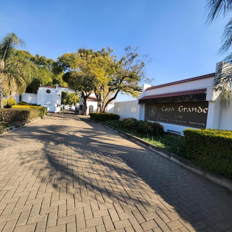 Casa Grande Guest Lodge 브리츠 외부 사진